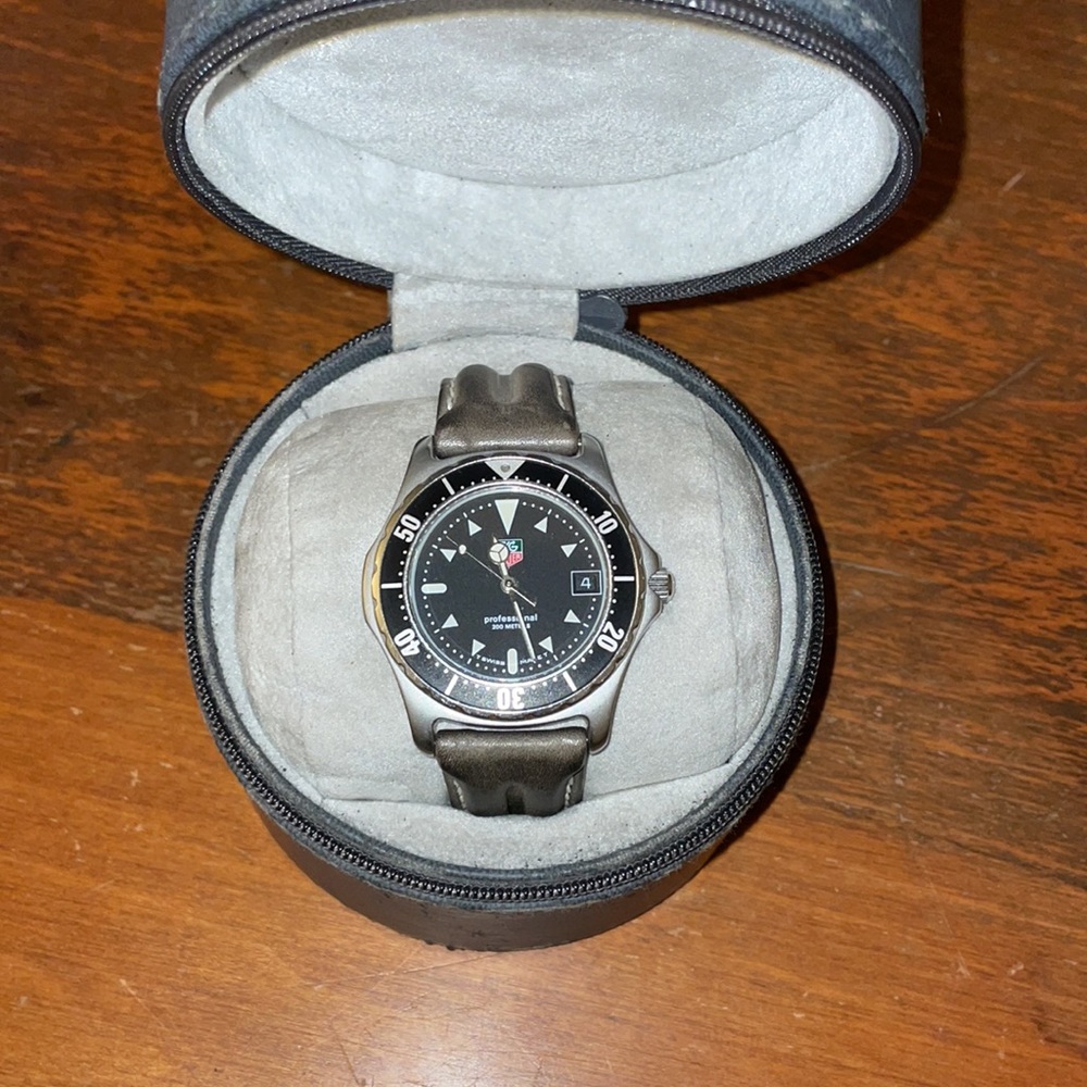 Tag Heuer Professional